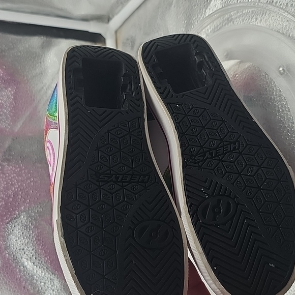 C Rainbow Prisms Heely Youth 2 No Wheels - Picture 9 of 9